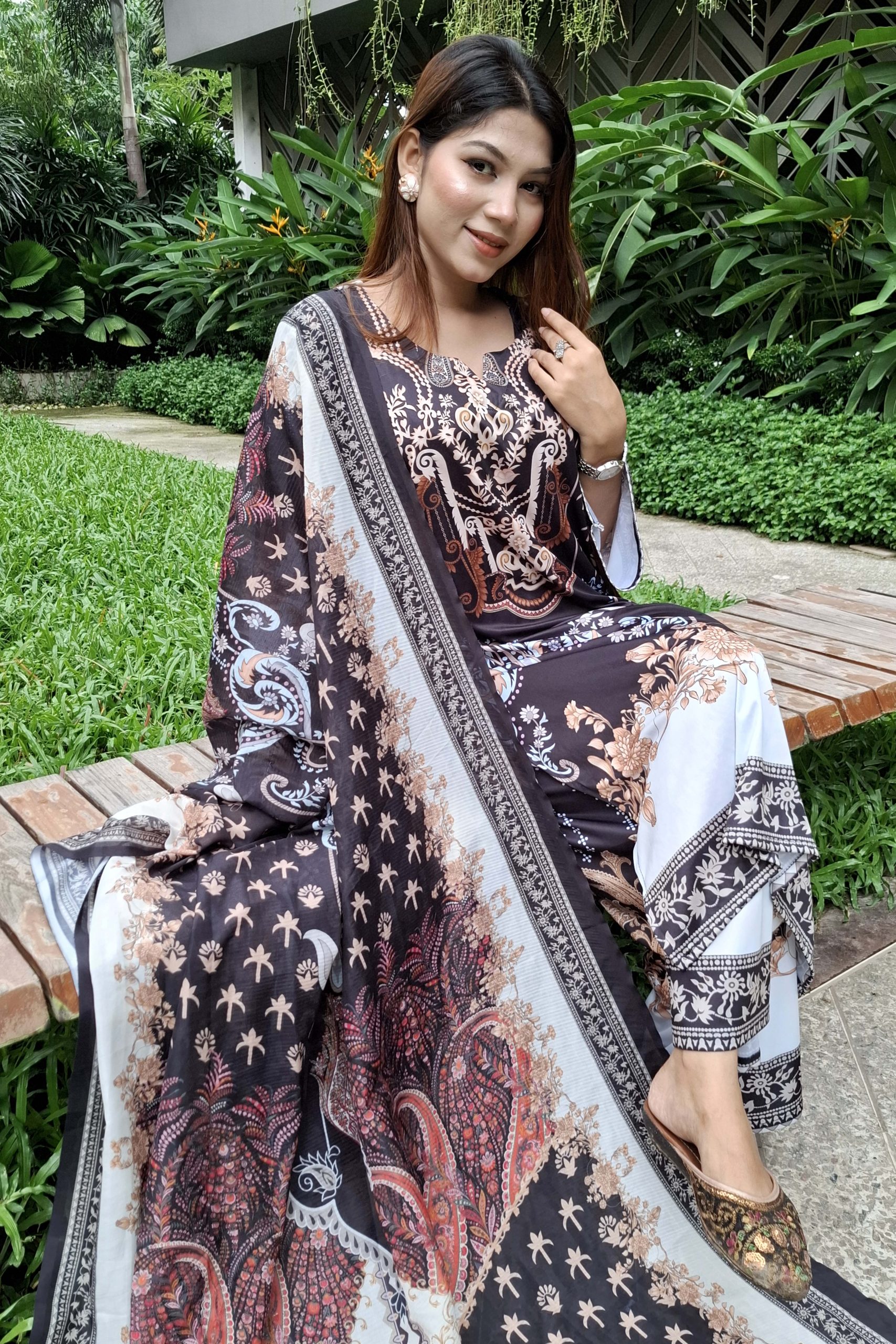 Dubai Silk Three Piece 01