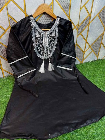 Tarsal Tops Black Color